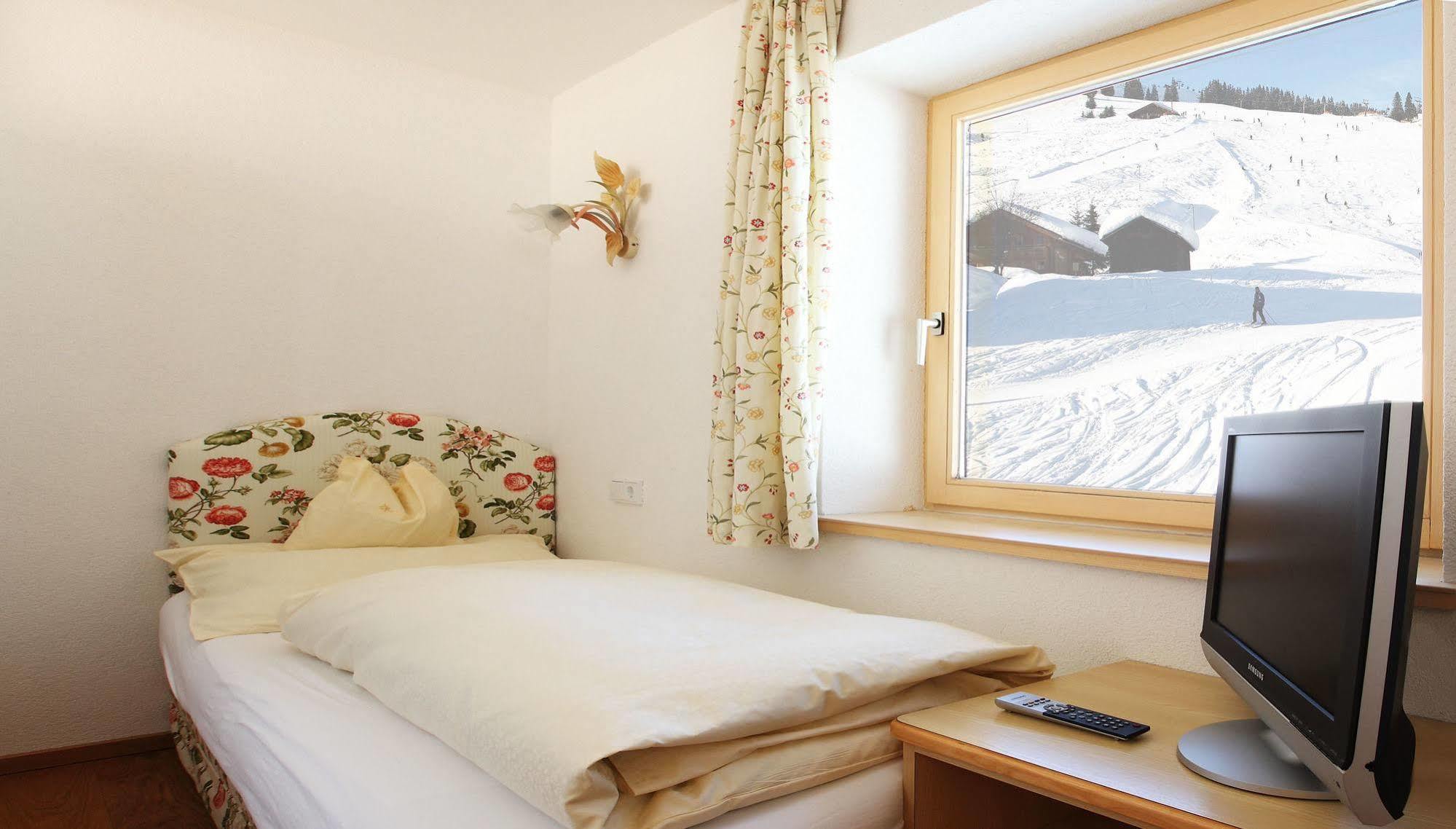 Hotel Anemone Lech am Arlberg Exteriör bild