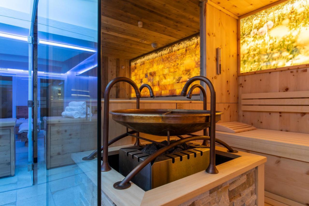 Hotel Anemone Lech am Arlberg Exteriör bild